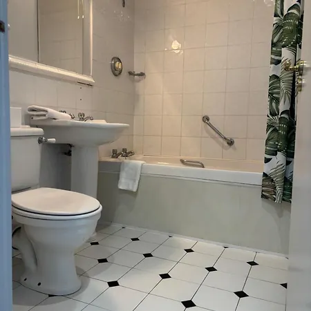 Harmony - Glena House Gasthuis 3*