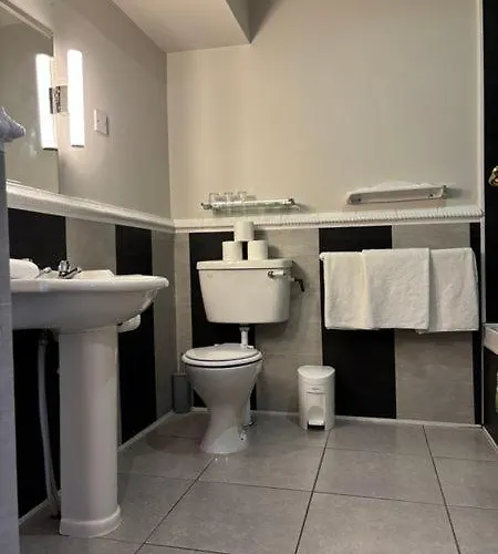 Harmony - Glena House קיל איירן